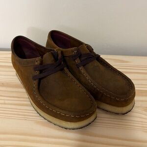 Clark’s Women’s Leather Moccasins (Size 7) “Walabees”